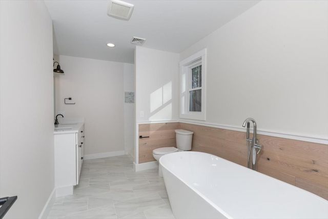 14 Corliss Hill Rd., Haverhill, MA 01830