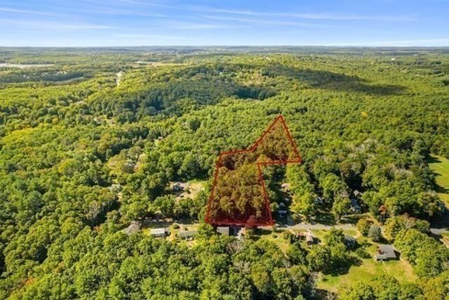 14 Corliss Hill Rd., Haverhill, MA 01830