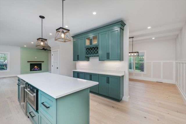 14 Corliss Hill Rd., Haverhill, MA 01830