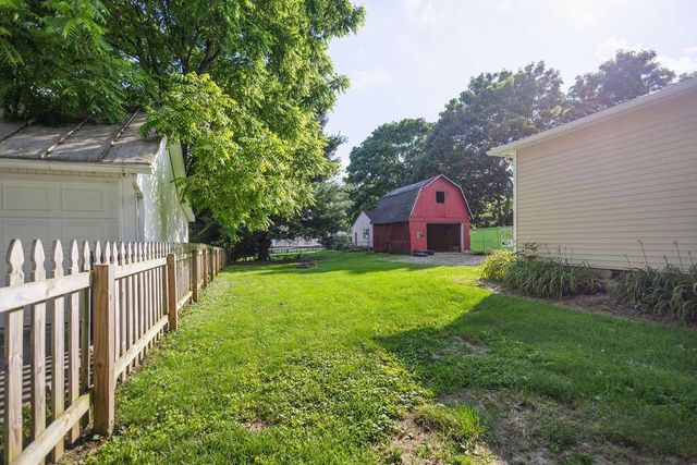 37 College Street, Alexandria, OH 43001