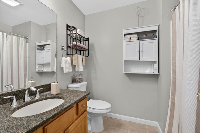 65 Fordway Ext Unit 4111, Derry, NH 03038