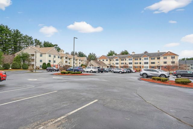 65 Fordway Ext Unit 4111, Derry, NH 03038