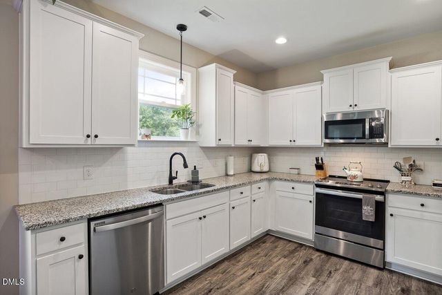 253 Pleasant Ridge Court, Benson, NC 27504