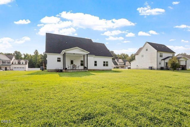 253 Pleasant Ridge Court, Benson, NC 27504