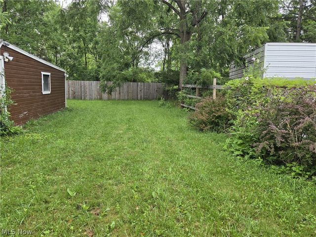 13609 Caine Avenue, Cleveland, OH 44105