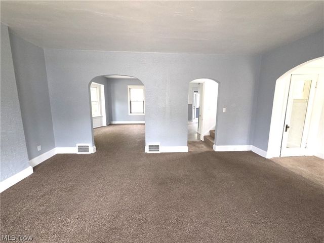 13609 Caine Avenue, Cleveland, OH 44105