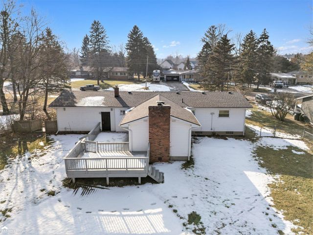 6081 Meadowwood Lane, Grand Blanc Twp, MI 48439