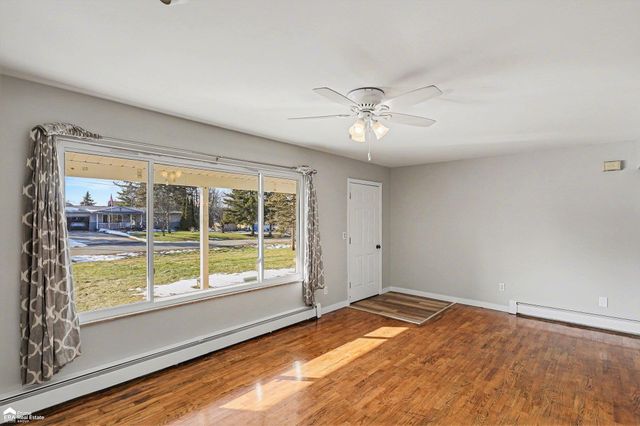 6081 Meadowwood Lane, Grand Blanc Twp, MI 48439