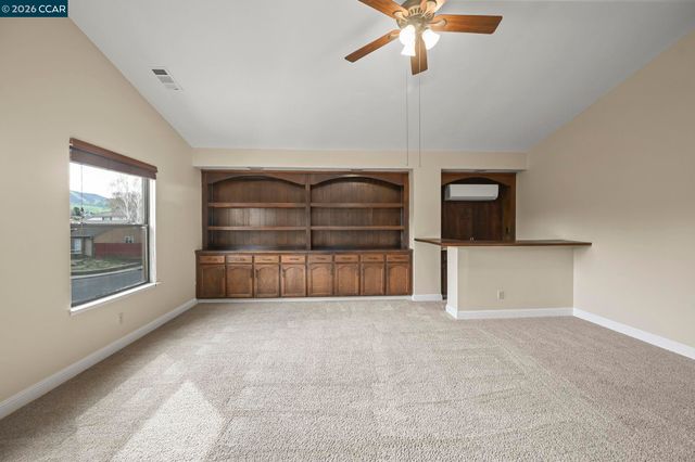 5017 Murchio Dr, Concord, CA 94521