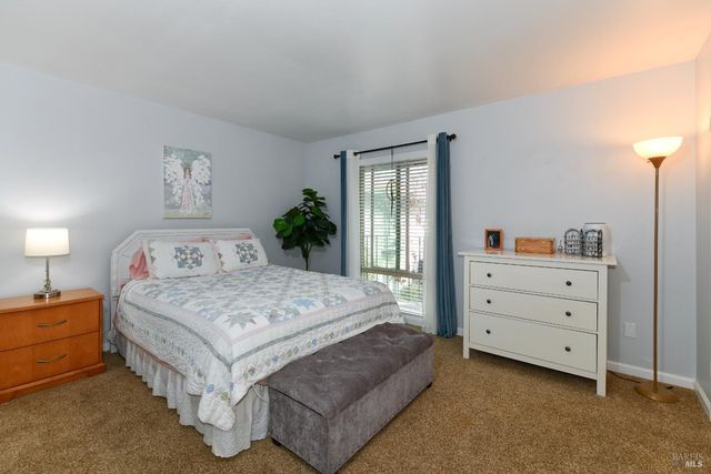 1118 Marina Dr, Napa, CA 94559