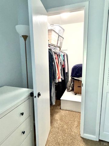 1118 Marina Dr, Napa, CA 94559