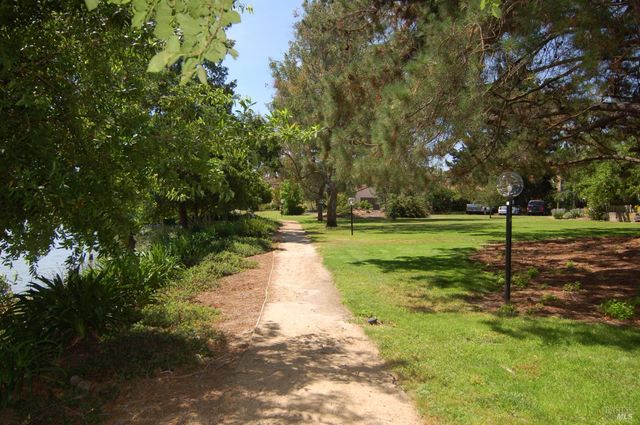 1118 Marina Dr, Napa, CA 94559