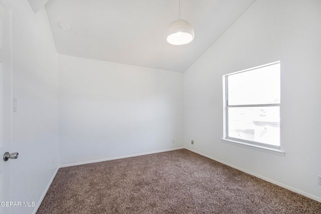 908 LOS PINOS Way, El Paso, TX 79912