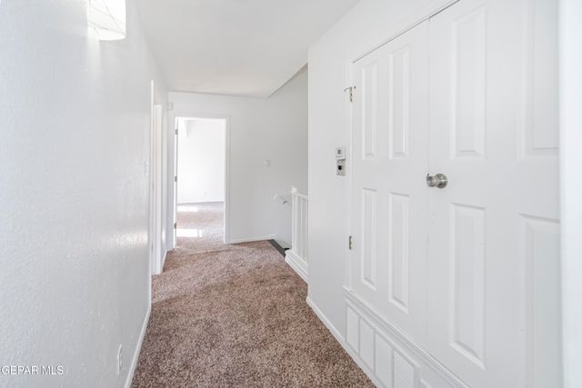 908 LOS PINOS Way, El Paso, TX 79912
