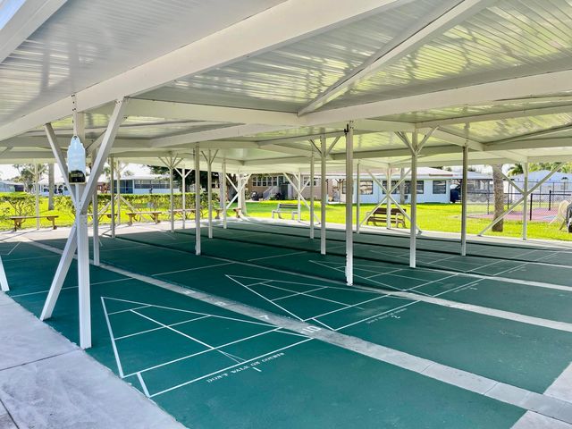 5374 SE 64th Avenue, Okeechobee, FL 34974