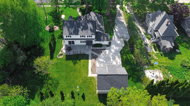 1404 Washington Street, Valparaiso, IN 46383