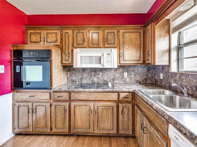 11 N Rice Road, Shawnee, OK 74804