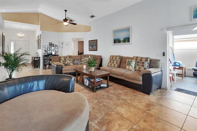 611 PLACID RUN, Orange City, FL 32763