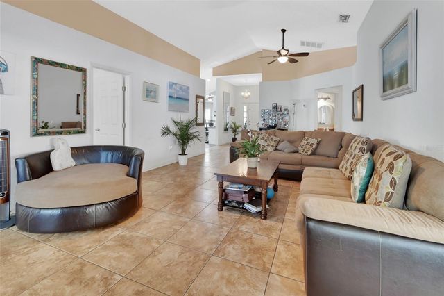 611 PLACID RUN, Orange City, FL 32763