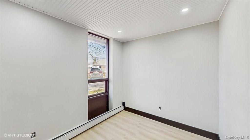 144 Grove Avenue 3, Cedarhurst, NY 11516 — photo 3