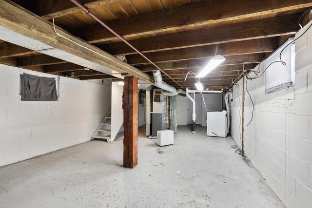 3867 E Pulaski AVENUE, Cudahy, WI 53110