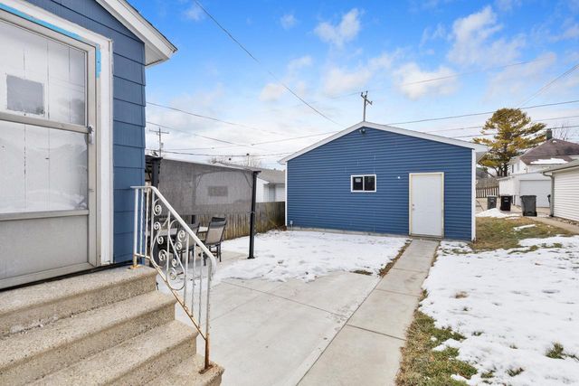 3867 E Pulaski AVENUE, Cudahy, WI 53110