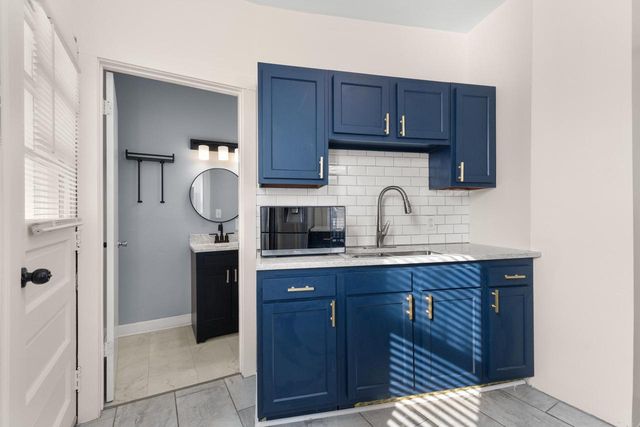 3867 E Pulaski AVENUE, Cudahy, WI 53110