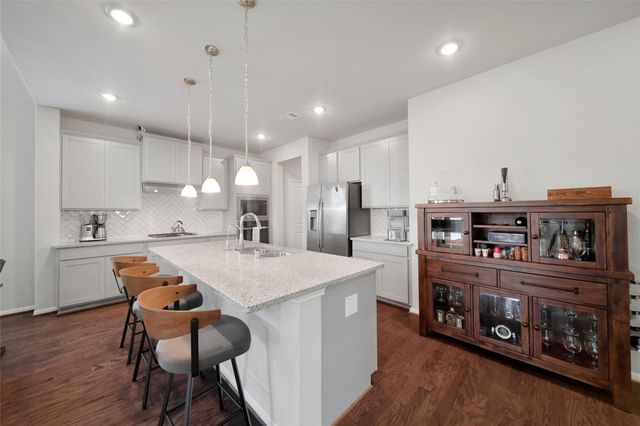 3715 Handel Drive, Rosharon, TX 77583