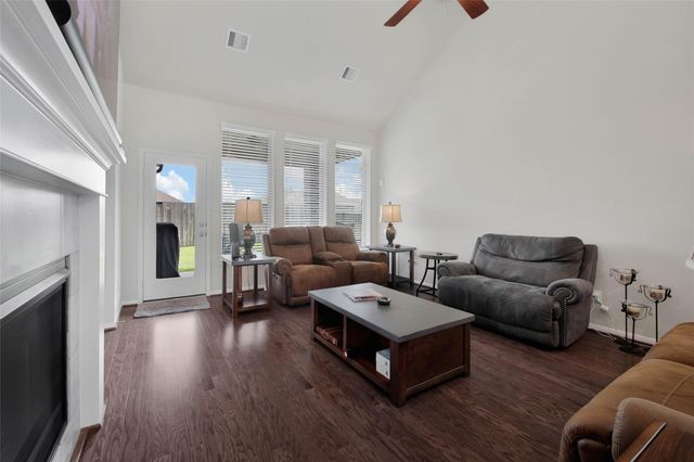 3715 Handel Drive, Rosharon, TX 77583