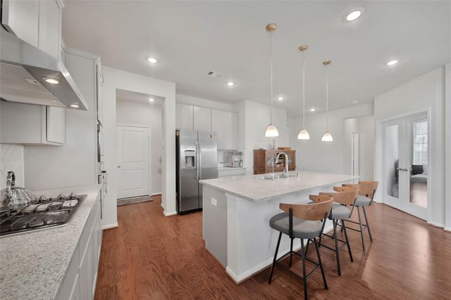 3715 Handel Drive, Rosharon, TX 77583