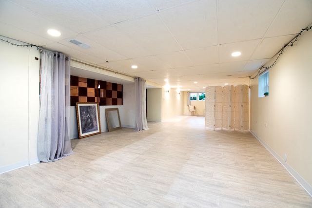 4145 Madison Avenue, Brookfield, IL 60513