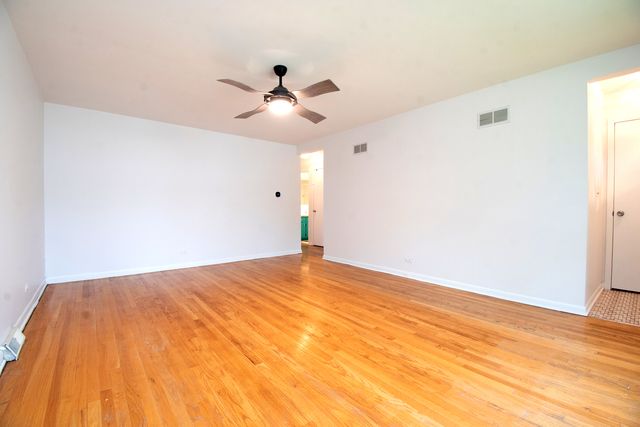 4145 Madison Avenue, Brookfield, IL 60513