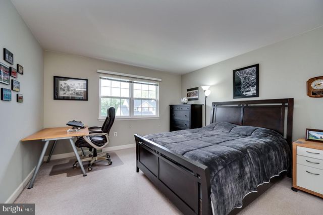 27 BROOKFIELD DR, Fleetwood, PA 19522