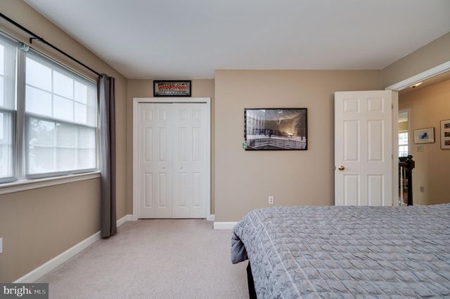 27 BROOKFIELD DR, Fleetwood, PA 19522