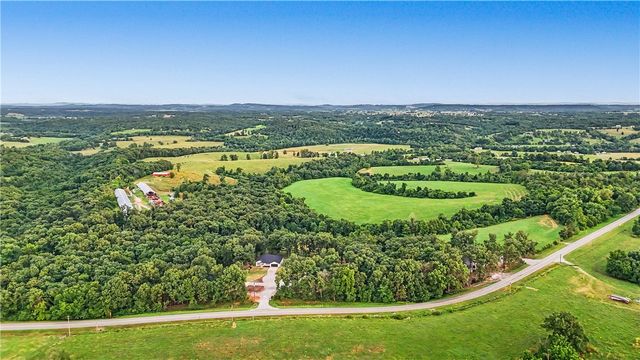 130 Madison 8323, Hindsville, AR 72738