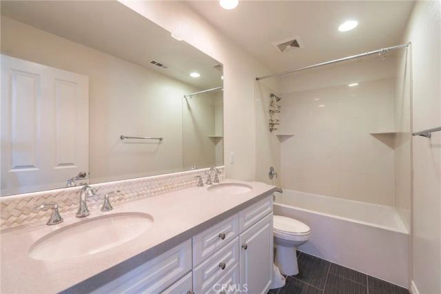 185 Pathway, Irvine, CA 92618