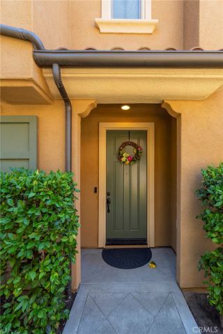 185 Pathway, Irvine, CA 92618