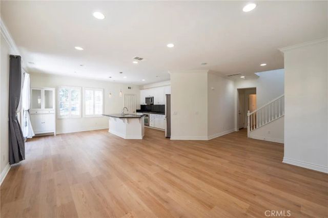 185 Pathway, Irvine, CA 92618