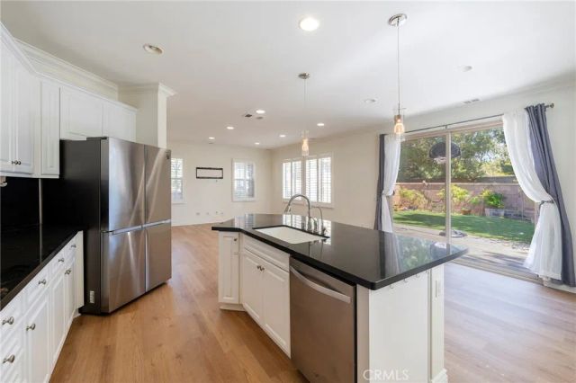 185 Pathway, Irvine, CA 92618
