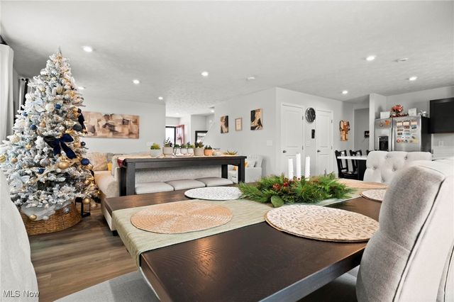 214 Leather Leaf Drive, Elyria, OH 44035