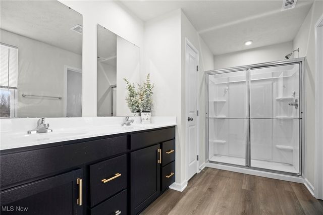 214 Leather Leaf Drive, Elyria, OH 44035