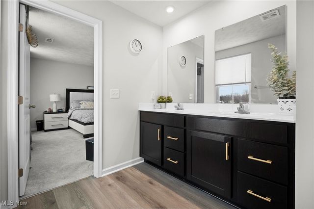 214 Leather Leaf Drive, Elyria, OH 44035