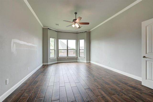 15900 Meadow Rue Lane, Edmond, OK 73013