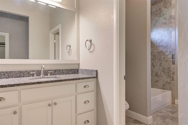 15900 Meadow Rue Lane, Edmond, OK 73013