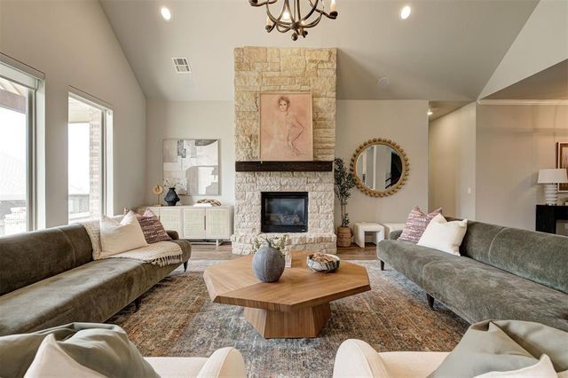 15900 Meadow Rue Lane, Edmond, OK 73013