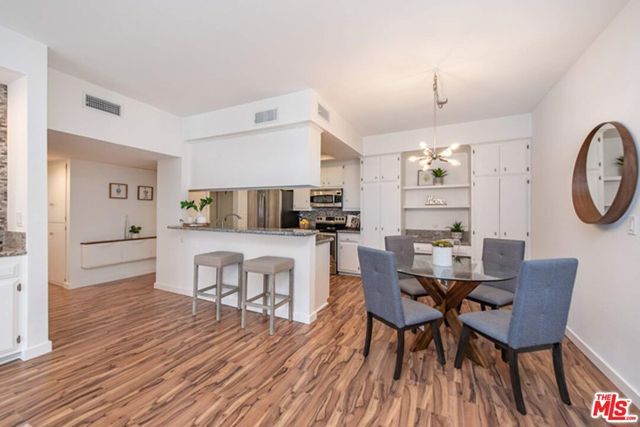 5139 Balboa Boulevard 203, Los Angeles, CA 91316