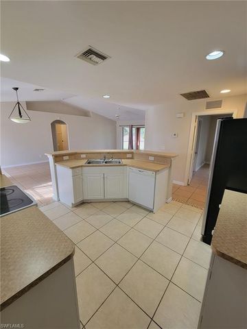 1137 Deauville ST E, Lehigh Acres, FL 33974