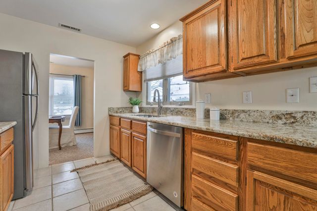 305 Blodget Street, Manchester, NH 03104