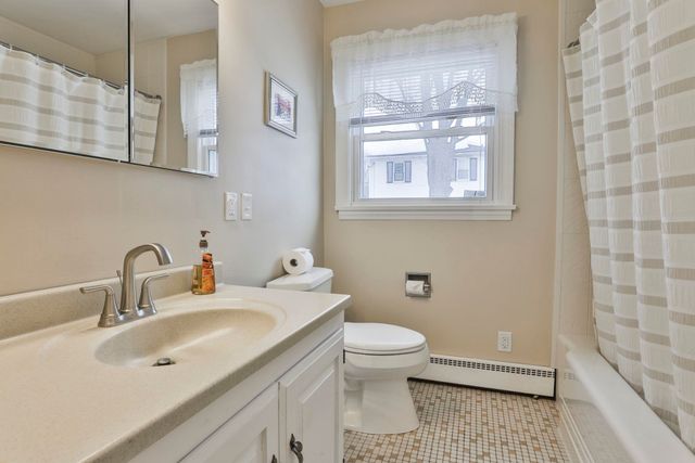 305 Blodget Street, Manchester, NH 03104