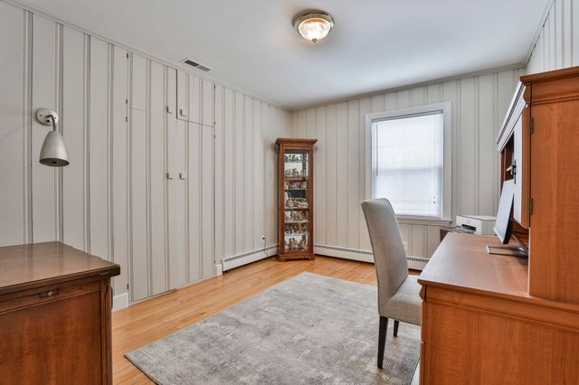 305 Blodget Street, Manchester, NH 03104